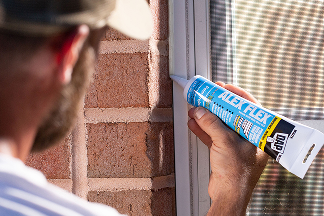 alex flex tube caulking window from the outside